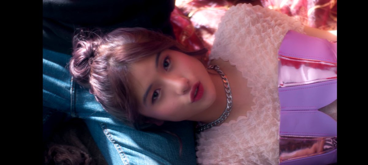 intosoph's tweet photo. appreciation tweet about our best leader ever! Thank u so much for everything mama bear🐻.You are best lead to all of us and to 4 girls, you always make sure that everything is okay &amp; you always give your best with 💯! you are so great &amp; hands on person labyou ❣️ @KAIA_Members https://t.co/DShChG6Kyq