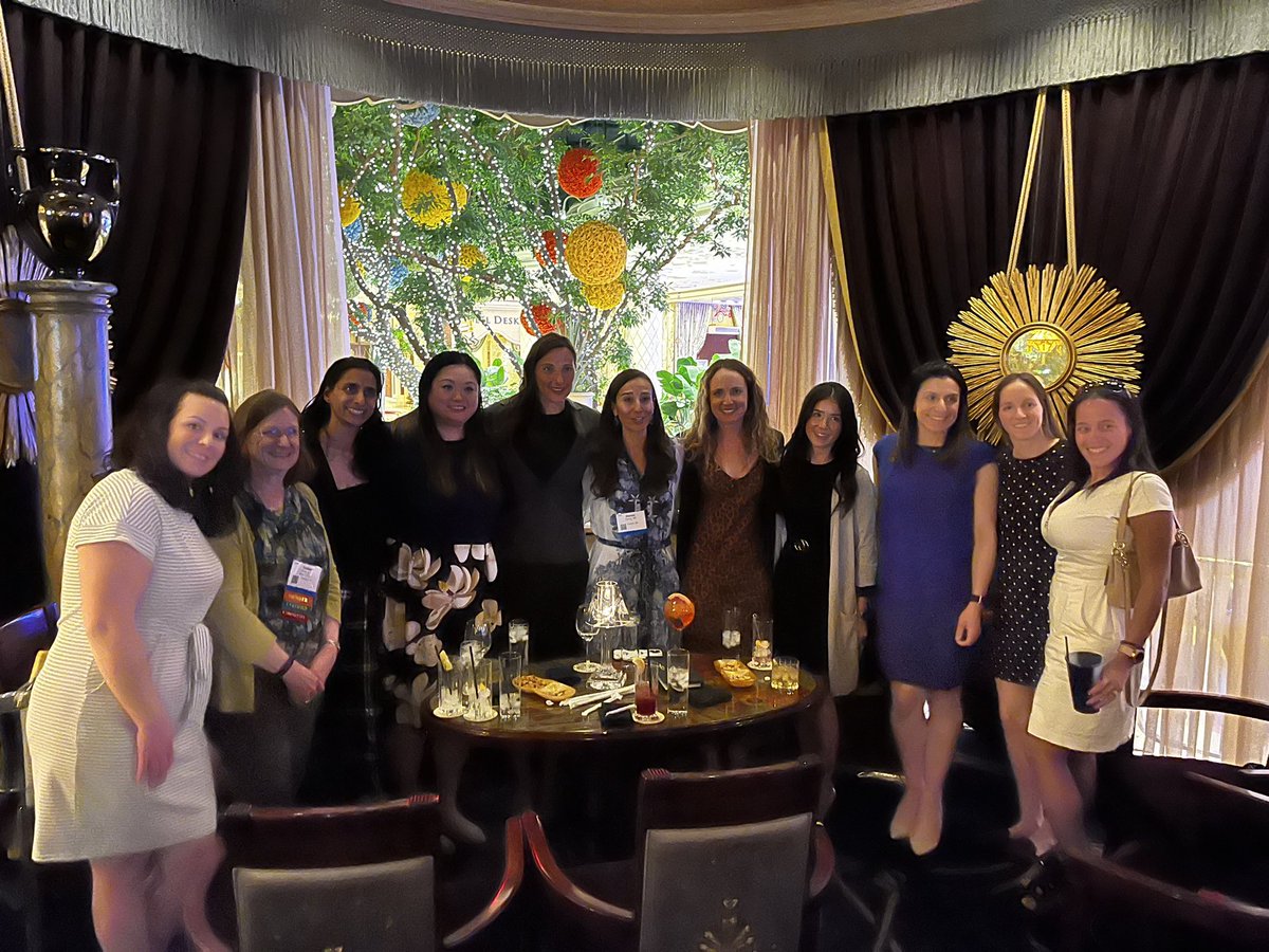 DrStephValente's tweet photo. Annual @ClevelandClinic #breastsurgery fellowship alumni gathering @ASBrS #ASBrS2022 What a great group of talented, smart, rockstar surgeons!!! So proud of you all!! https://t.co/kHRJCeACNx