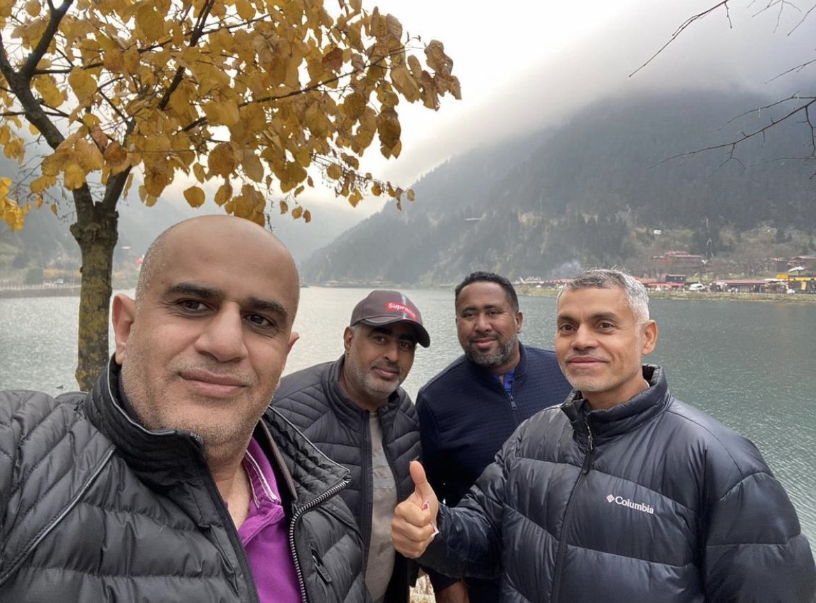 بمرور ٣ أيام على وفاة أعز الاصدقاء،وأقربهم الى قلوب جميع من خالطوه، وجدت بأنه من المناسب أن أعرّض ال...