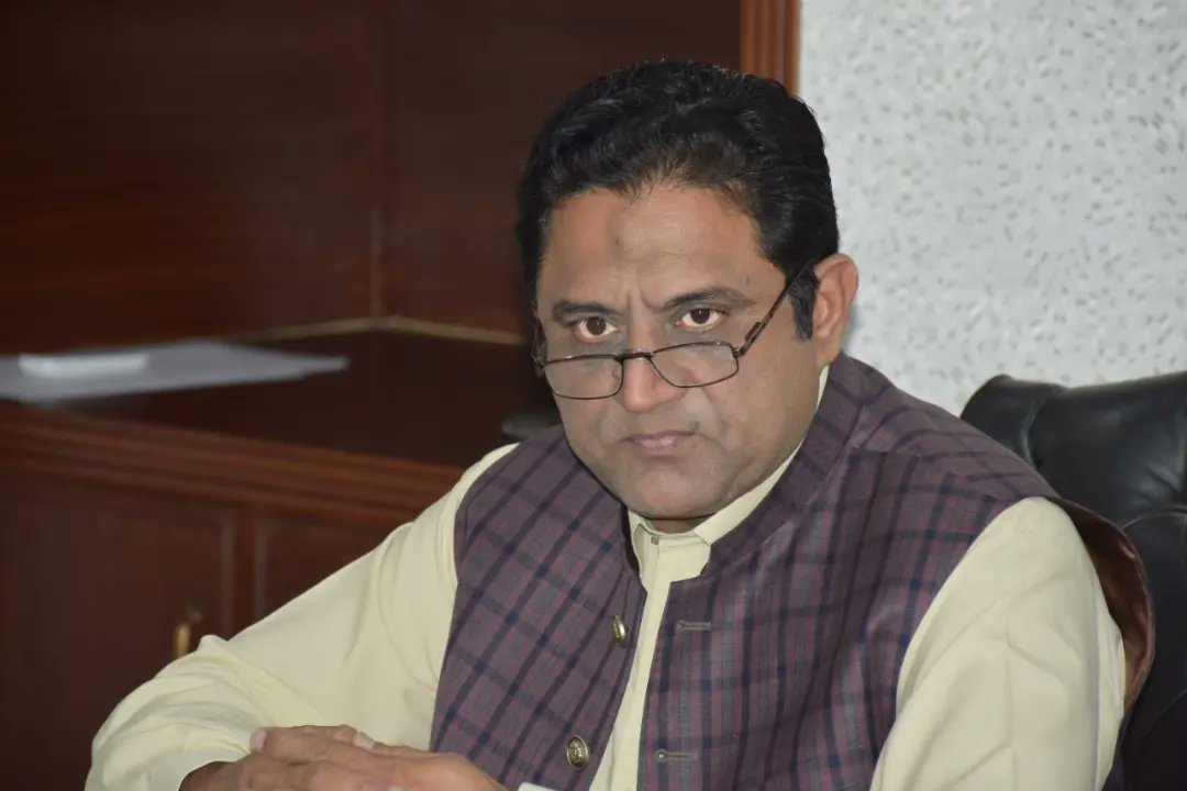 dostkpgovt's tweet image. Under the chairmanship of the secretary of @STITKPGovt Mr. Matiullah Khan, a steering committee meeting was held to track and review the progress of the DoST ADP projects. During meeting, the chair granted approvals for various projects components.

#stitkp #dostkp #science4kp