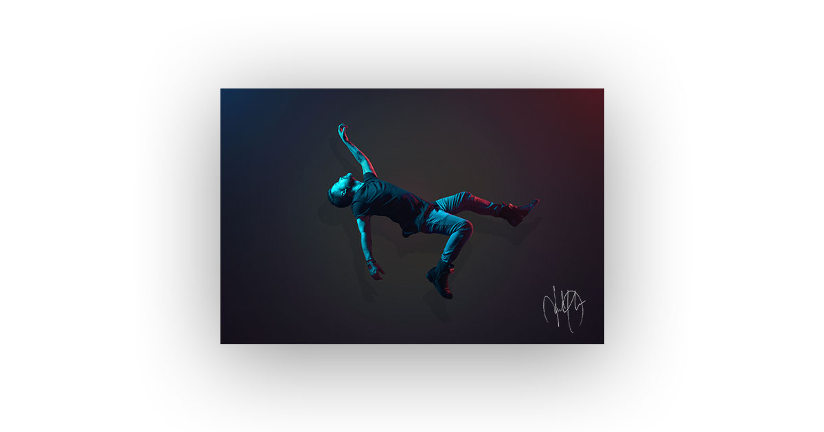 FoolsApril64's tweet photo. 👀Today's David Cook Team for a Cure #TeamDC Sweepstakes prize spotlight is #PRINT2 Donate $5or+ for chance(s) to🏆WIN! a print of the "falling" official promo image (OOAK!) signed by @thedavidcook! 😍 Enter at: https://t.co/hY3zpI6b1p (image illustrative - not actual prize) https://t.co/CW5hlREk0g