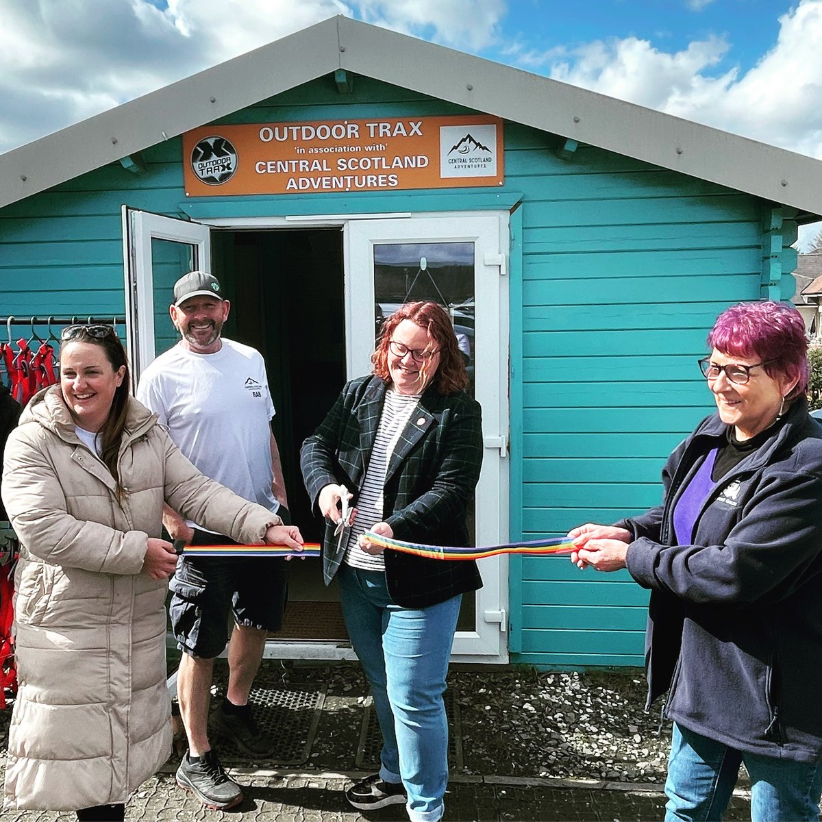 CentralScotlan4's tweet photo. We would like to thank @BrannanMcvey for opening our new #socialenterprise today to provide paddleboarding adventures to everyone and subsidised trips and tailored lessons to those who need it. Find out more in our bio. #SUP4ALL #SUPsafety #comejoinus @SocEntAcademy @SocEntScote https://t.co/6zjaIkB6M5