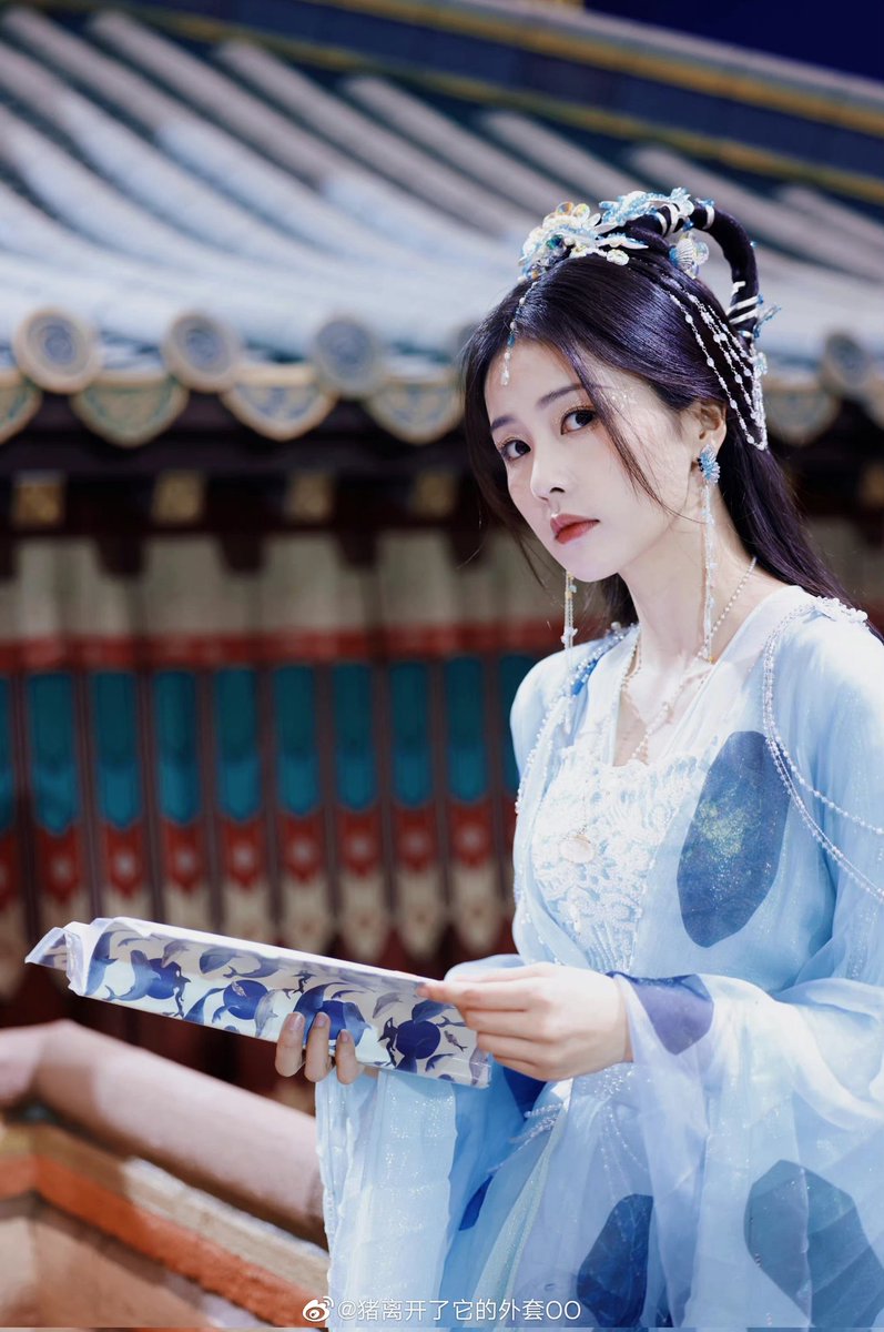dang1333's tweet photo. ข่าวลือละครชุดใหม่ของ iQIYI เรื่อง "Ning'an is like a dream"
หนังสือต้นฉบับ "Kunning"
ผู้กำกับ: Zhu Ruibin
นำแสดงโดย: #BaiLu (Jiang Xuening), Zhang Linghe (Xie Wei), Wang Xingyue (Zhang Zhe), Liu Xiening (Shen) Zhiyi) คาดว่าจะเริ่มในเดือนพฤษภาคม https://t.co/vwTQHJTu4s