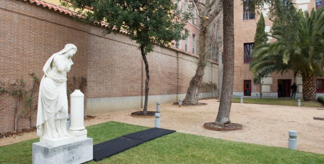 MadridenRuta's tweet photo. Lunes 11 a las 11h #visitaguiada por el #MadridSefardí.
Una ruta donde descubriremos la huella #sefardí en la ciudad y conoceremos donde vivían, cuales eran sus costumbres y mucho más.
¿Te apuntas? 👇
https://t.co/1eteSCiFUq
#sefarad #sefaradmadrid #madridjudio #sefaradies https://t.co/wMX45zaG2p