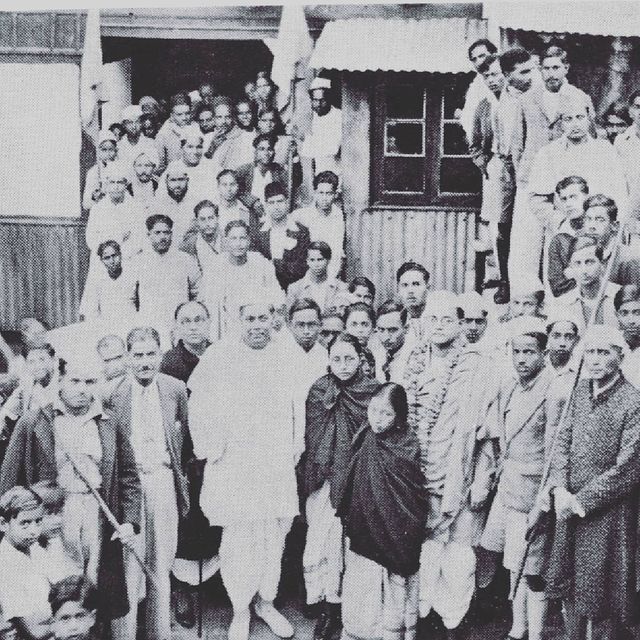 Netaji Subhas Chandra Bose with Lokopriyo Gopinath Bardoloi and others in Shillong (1938).

<a href="/IndiaHistorypic/">indianhistorypics</a>