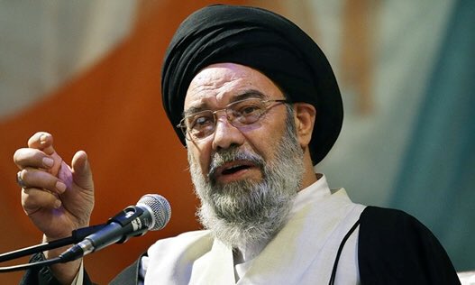 chawshin_83's tweet photo. آخوند طباطبایی نژاد دستور حمله به روزه‌خواران در اصفهان را صادر کرد

امام جمعه اصفهان: اگر تنهایی امکان انجام این کار را ندارید چند نفره بروید و بساط روزه خواران را به هم بریزید https://t.co/VhpvCPKGof