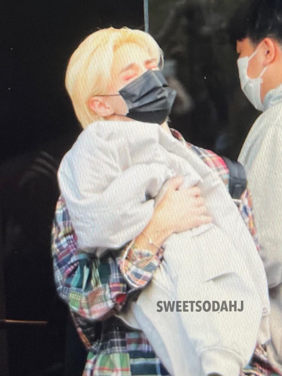 finally gave birth 😩🙏