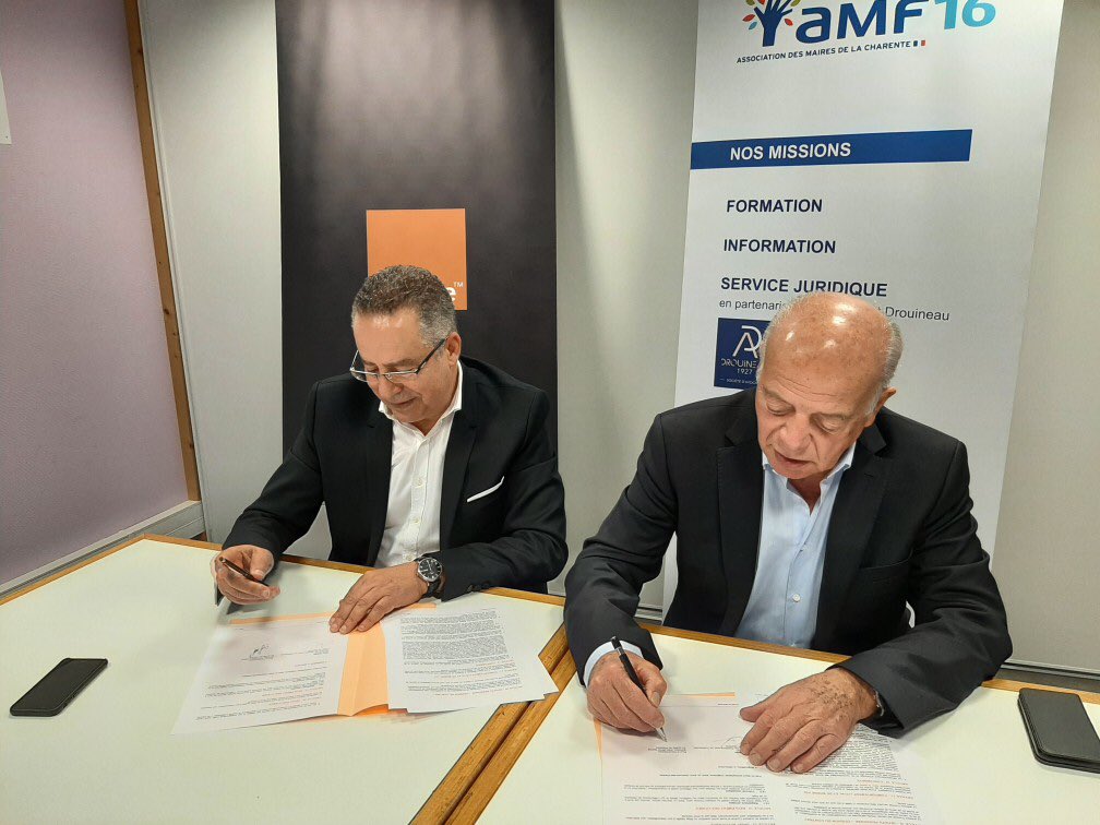 Très heureux de signer une convention de partenariat avec l’AMF <a href="/charente/">Charente</a> pour accompagner les mairies et communautés des communes sur les sujets de transformation #Numerique de l’#elagage de #cybersecurite de #RSE (collecte mobiles)…