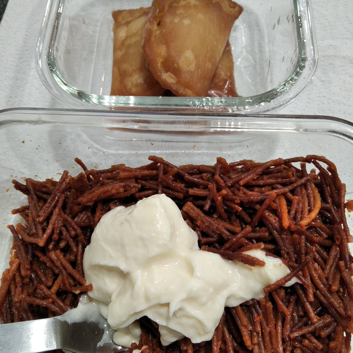 Mar_i_punt's tweet photo. Avui fideuà i empanadilles, i vosaltres que dineu?
#tuper
#batchcooking https://t.co/pFyXHbEB32