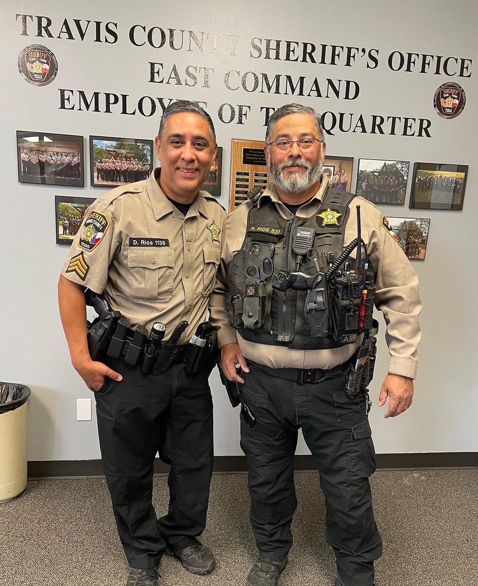 Tcslea912's tweet photo. Congratulations Senior Deputy Joe Rios on your retirement. The citizens of Travis County and #TCSO thank you for 33 years of dedicated service. Thank you 🙏🏼.
Pictured for left to right-Deputy Rios’s brother and #TCSLEA president Sergeant Don Rios. https://t.co/ZXmYuEad0A