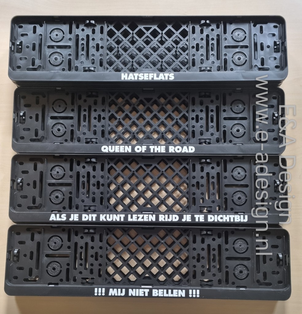 Nieuw in de webshop!

Kentekenplaathouder met gave tekst

e-adesign.nl/c/kentekenplaa…

#Kentekenplaathouder #mijnietbellen #hatseflats #queenoftheroad #pimpjeauto