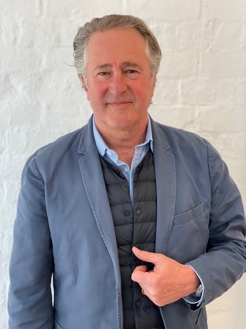 ukorbis's tweet photo. Orbis UK is delighted to announce Nick Fox as our new Chair of Trustees.
 
Nick has over thirty years of experience in creative communications and joined the board of Orbis UK in January 2020. 
 
Nick is incredibly excited to lead Orbis UK into its next chapter. https://t.co/iGxA2K9rXp