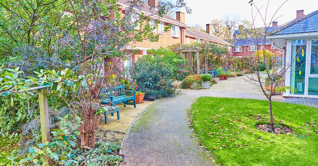 It's #CommunityGardenWeek and this is our award winning gardens at John Betts House & Sycamore House, our sheltered accommodation in Hammersmith. Easy access & spacious areas for socialising. The gardens are maintained by our talented community gardeners. #Shelteredaccommodation