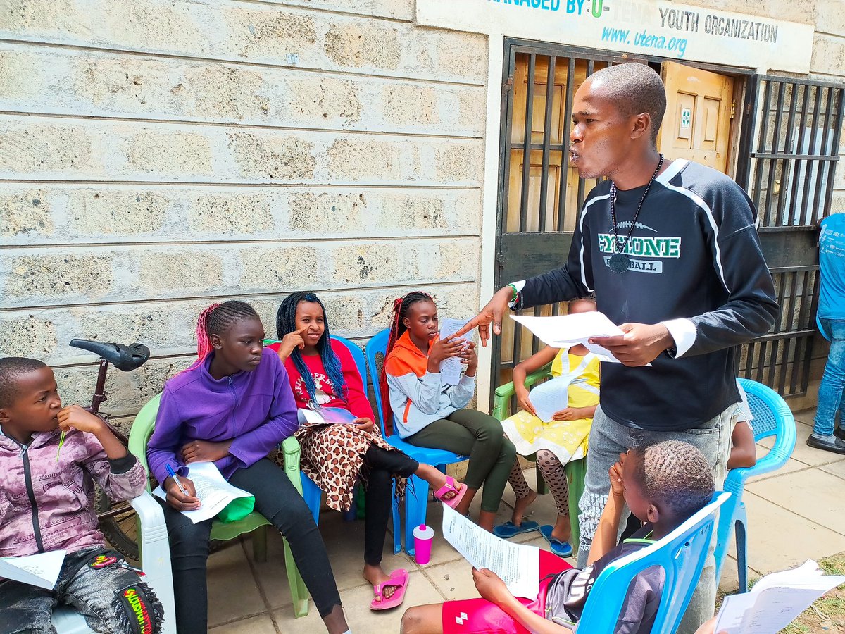 J_YouthAdvocate's tweet photo. A mental Health session with Adolescents in Viwandani area. It's always great seeing AYPs showing the zeal to learn new methodologies on stress management. 
@UnganoTena
@MuthoniStevens 
@GenMHTeam 
@capmhkenya 
@AfricaAmhec 
@PeerMHealth 
@global_peer 
@NaiMentalHealth 
@NIMHgov https://t.co/LSgB5n7Md5