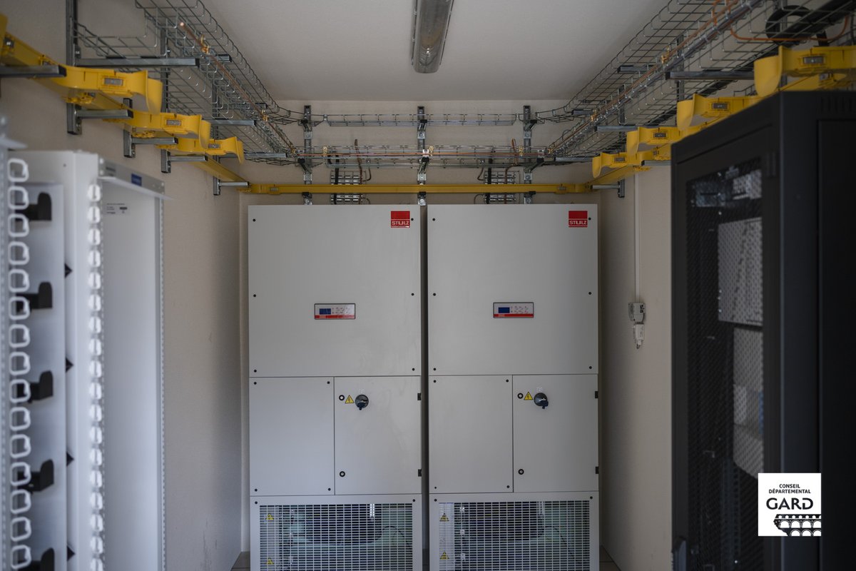 Gard's tweet photo. 🚀Le 49e et dernier Noeud de Raccordement Optique nécessaire au projet #WiGard de déploiement de la #fibre vient d'être posé à #PonteilsEtBrésis
L'ensemble des 49 #NRO sera en service d'ici l'été et rendra éligibles 305 communes concernées🎯fin 2022
🖱https://t.co/Q9s5Bd2M7m https://t.co/fILcu8aBno
