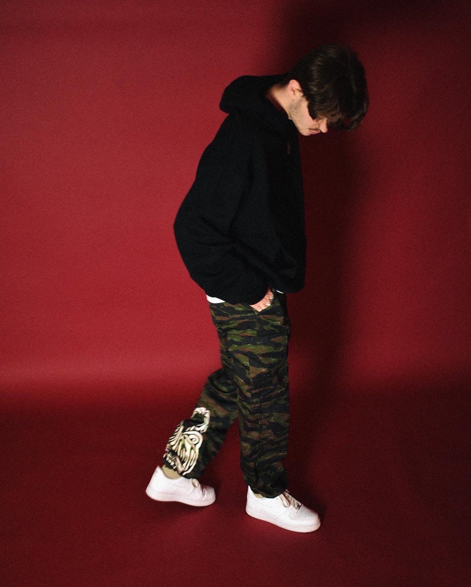 connellangus tweet media