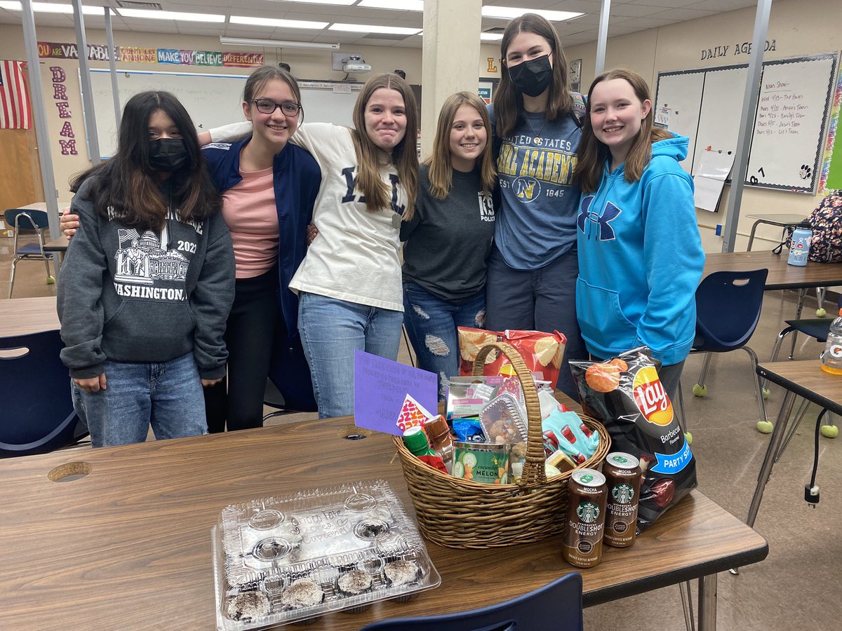 cf_rubino's tweet photo. Here are just a few of our NJHS members who helped put together a care basket for our awesome school nurse. Their note said, “You take care of us, so don’t forget to take care of yourself.” 💛🖤💛 @MrsCarr227 https://t.co/s8GQdwg1ko