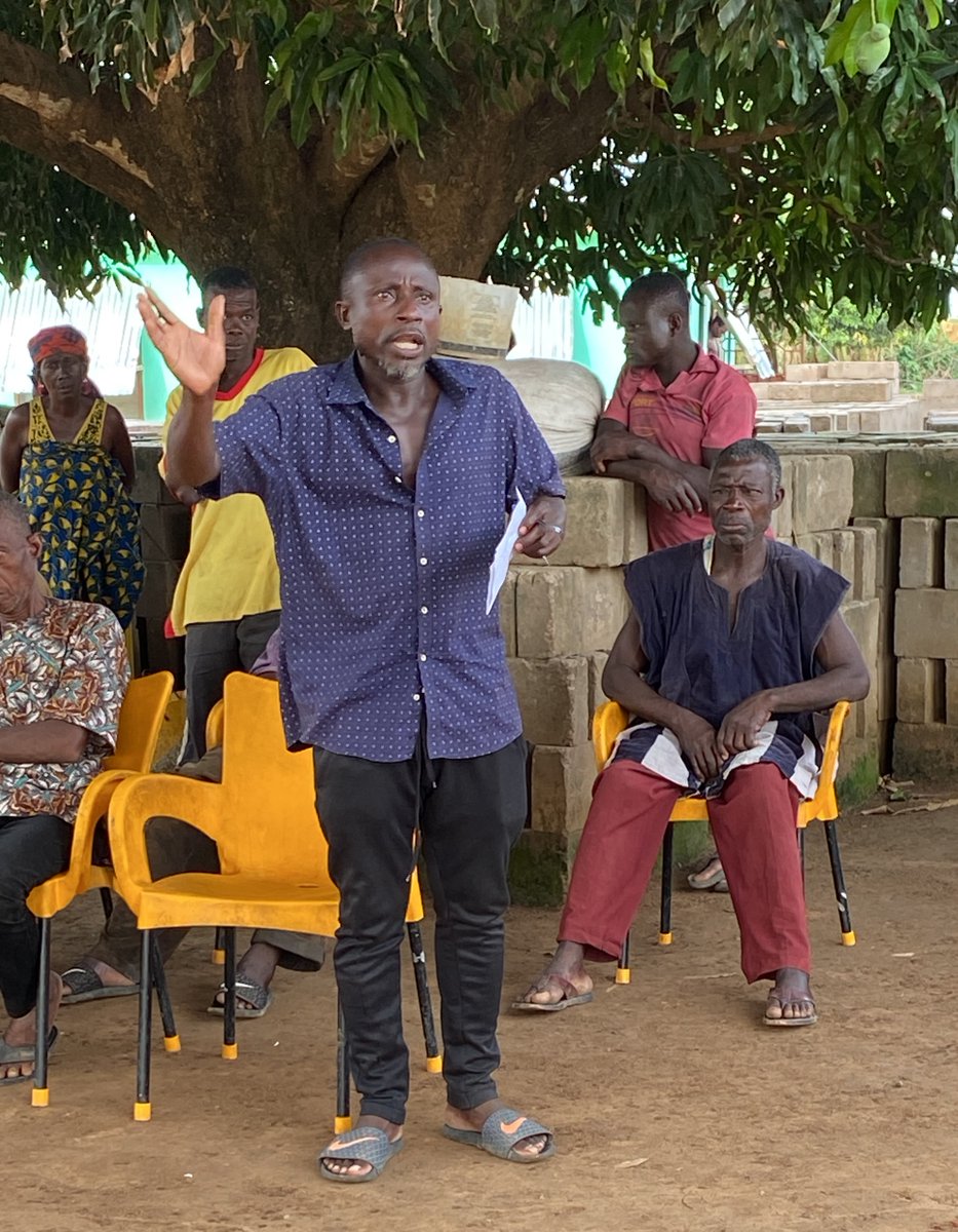 SeneWest's tweet photo. The DCE of Sene West District, Hon. John Nyarba accompanied by some key staff of the Assembly on 6th April, 2022 visited the Akenten electoral area to interact face to face with residents and address concerns bothering on their development. @LGSghana  @mlgrdgov @GhanaPresidency https://t.co/ny93gpseVS
