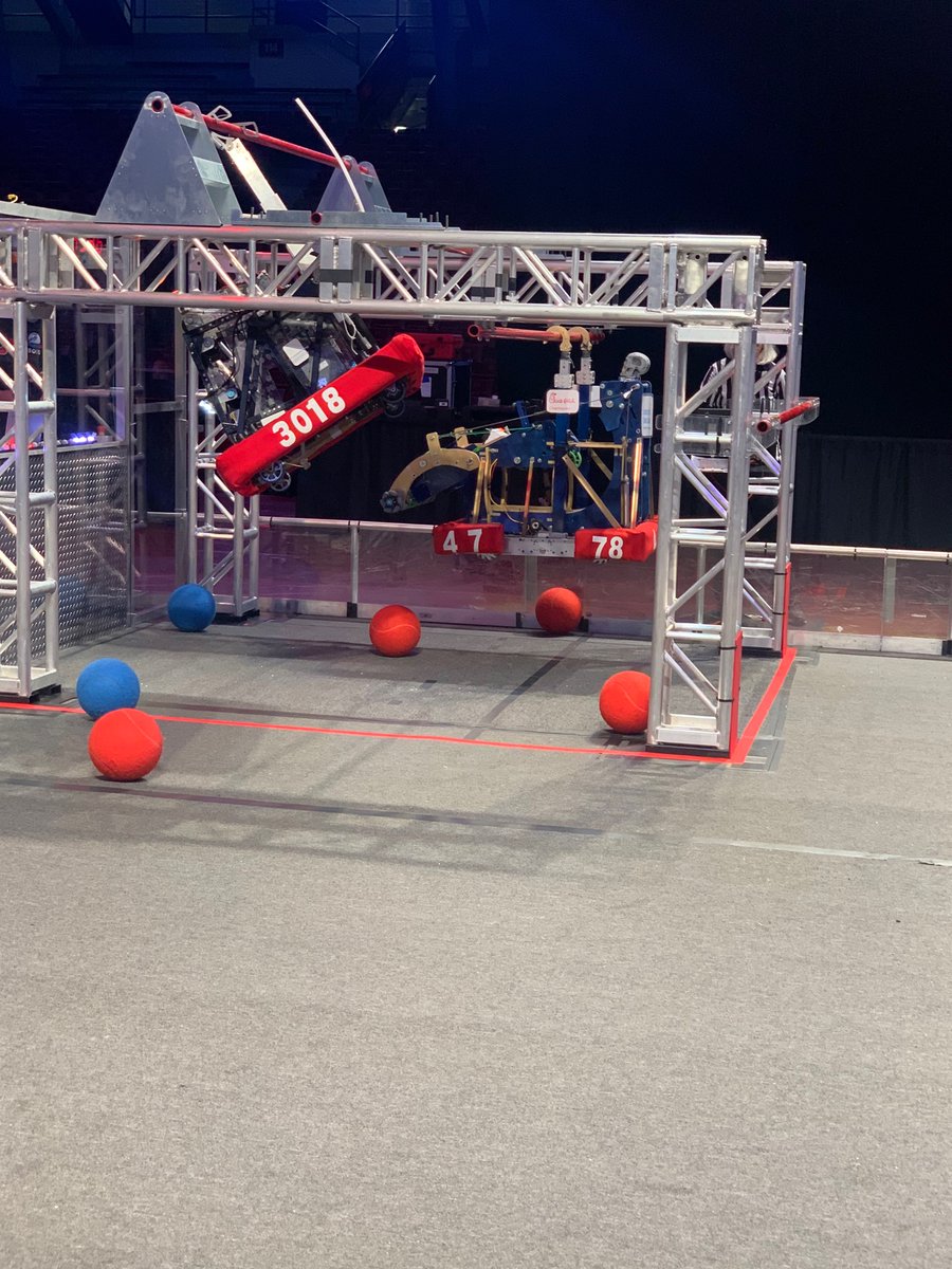 chanrobotics's tweet image. The Chanhassen Stormbots are ready and excited for todays start of the 10,000 Lakes Regional qualification matches.
We’ve all faced hardships with Rapid React
From code bugs to loose bolts, it’s a fact
But no matter what results from the day
It’s good to finally be back