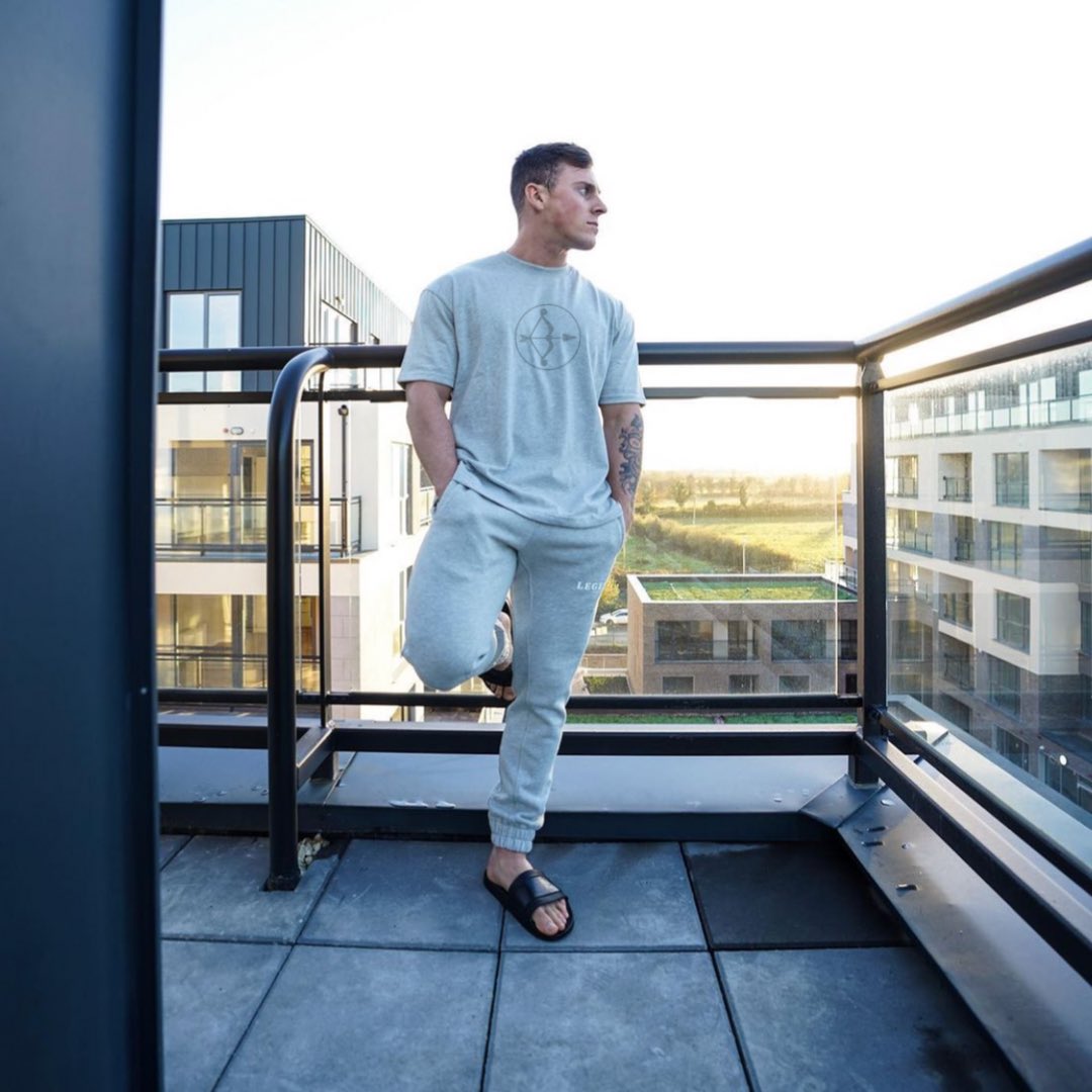 BowAndArms's tweet photo. Suns out toes out ☀️ 

New icon sliders in stock now!!!

#tuslorcan #sunny #sliders #clothingbrand #clothing https://t.co/zYOgJKsTx0