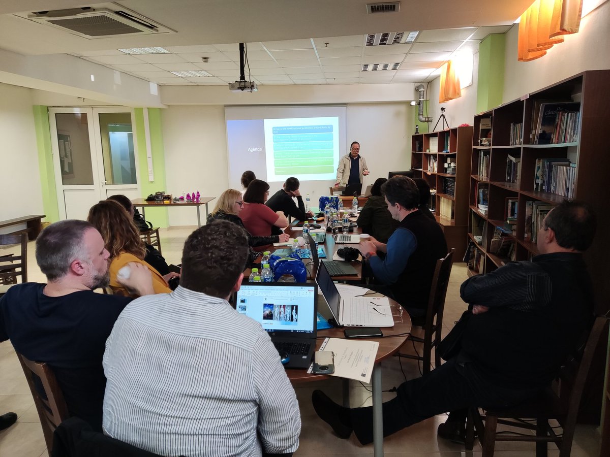 NatureValuing's tweet photo. Working for next training course in #Greenland. We are a KA201 Erasmus+ project"Valuing Nature".
We are here
 @NatureValuing @ValuingR @ValuingNatureCR @ValuingNatureES @ValuingnatureG @ValuingnatureL 
@PlatonSchools @iesaliste
European
@sepiegob @CSFPJCYL https://t.co/U3dnyUVXee https://t.co/dOEkHmRtaY