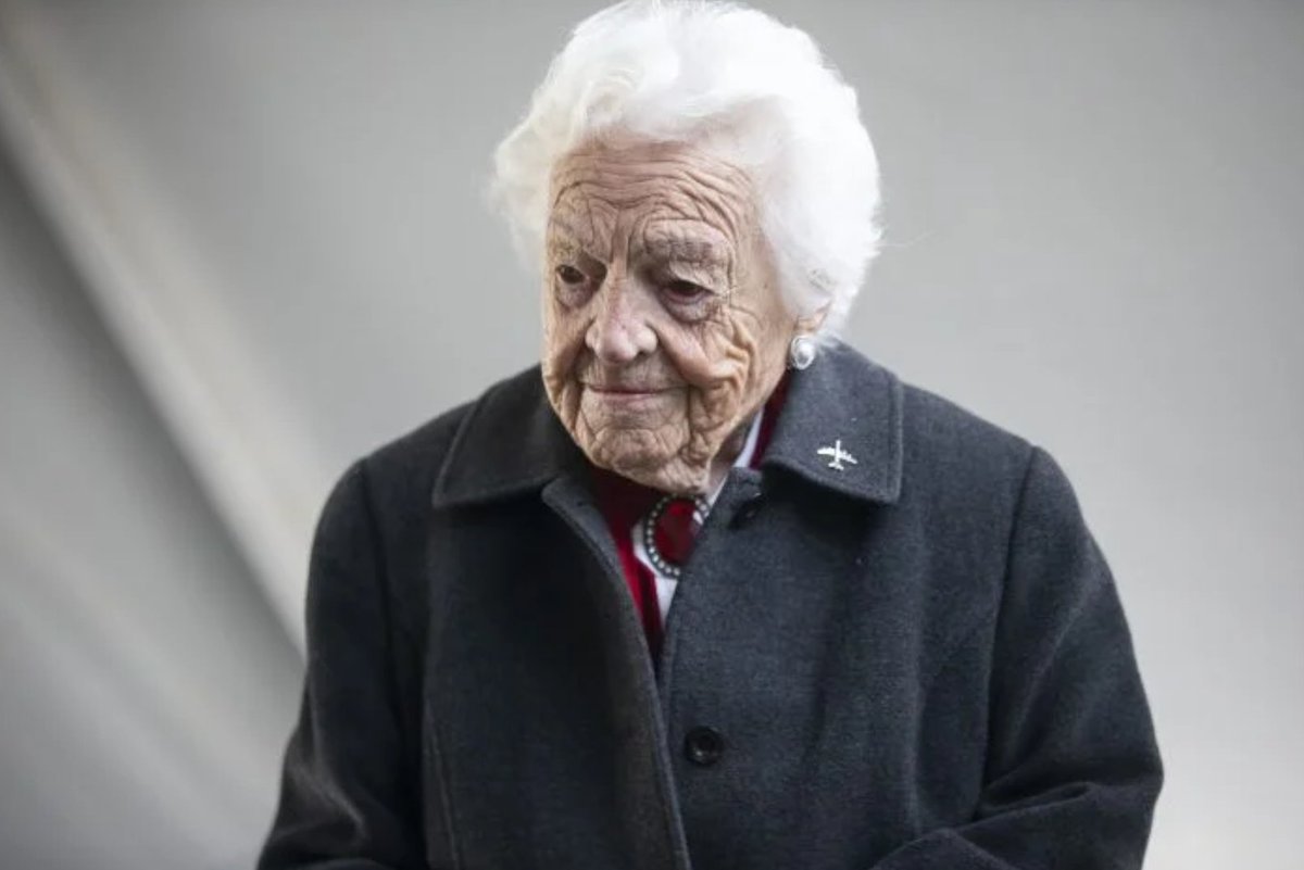 Former Mississauga Mayor Hazel McCallion has been reappointed to the Greater Toronto Airports Authority board of directors. She is 101 years old and is signed on for a three-year term.

📸: The Canadian Press