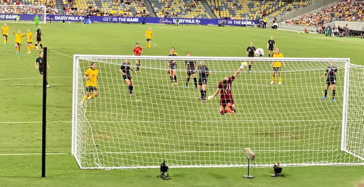 smottitsv's tweet photo. Priveldeged to be there - thanks @TheMatildas  

#pathways #ausvnz #greatspottownsville @QCBstadium https://t.co/XxwiSKPSNc