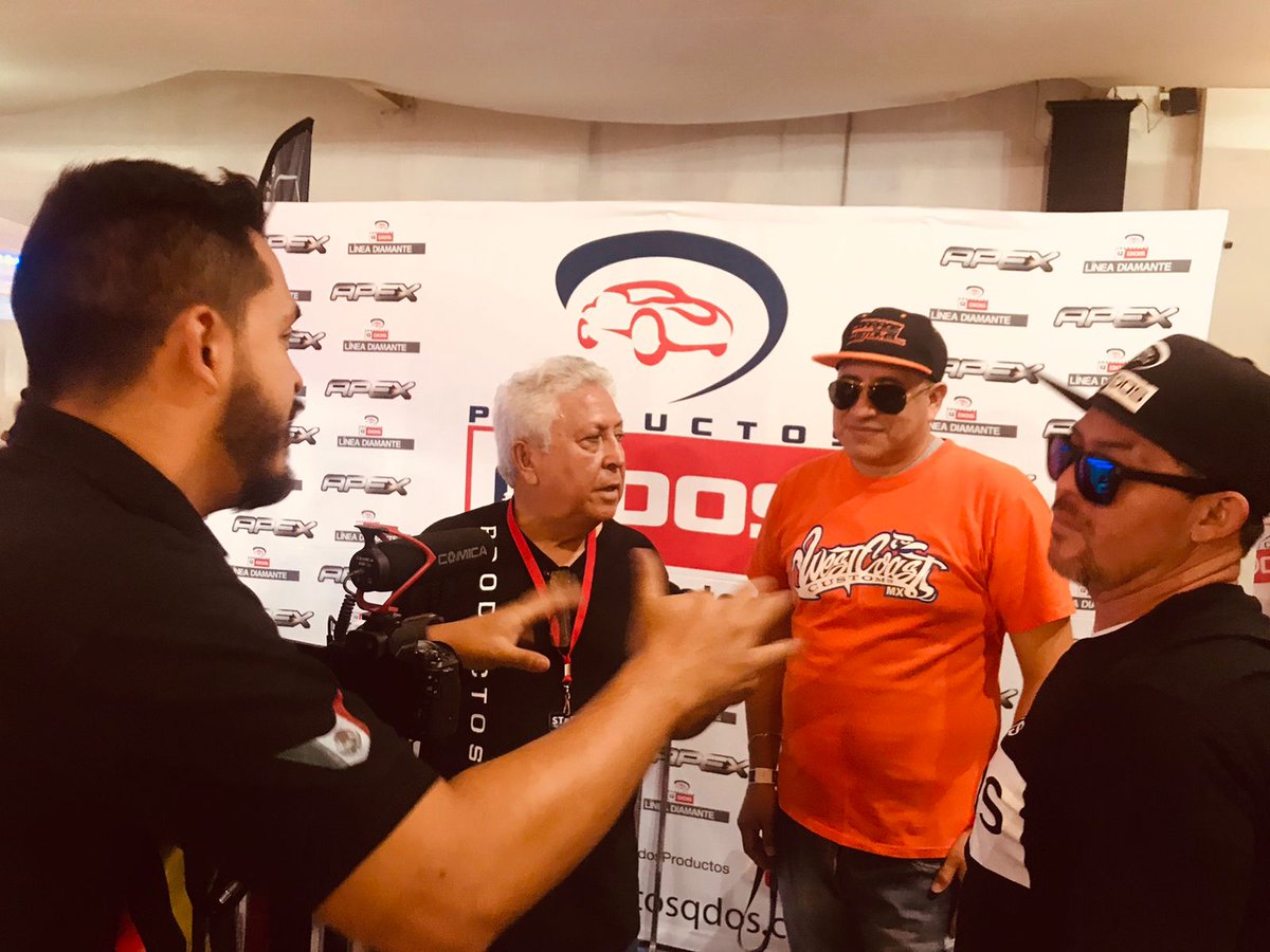 Entrevista de Leví Durante a @QDosProductoa en la Expo Detail México Lanzamiento de la línea #APEX  de #QDos. Visita Edgar Guzman de <a href="/GarageCustoms/">GarageCustoms</a> y  <a href="/DavidCuevas/">DavidCuevas</a> de <a href="/KingsValley/">Kingsvalley Hotel</a>!
#LíneaAPEXQDos #CreerEnQDos #CrecerConQDos #QDosparatodos #QDoseslodehoy #cadavezsomosmasQDos
