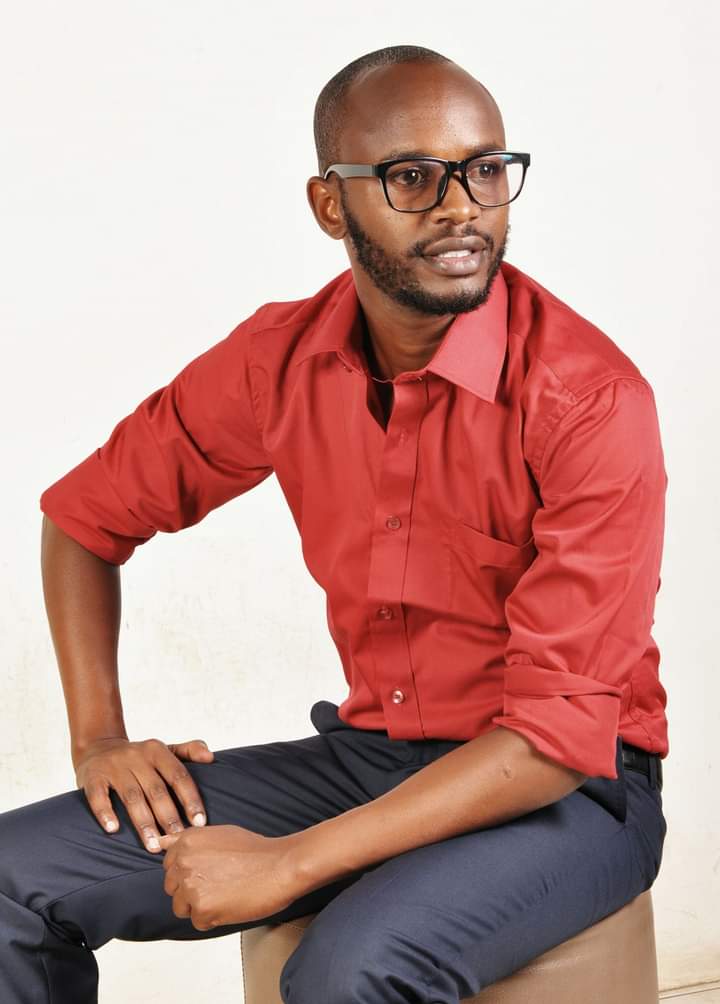 ShimakaJr's tweet photo. #MYSTORYSTORIYANGU :
Theme:FIGHTING THE ENEMY WITHIN
Speaker: @EbenezerKyengo
Time: 8.30 to 10.30 pm
Hosted by me @wakili_shimaka
@MHKenya
GUEST PROFILE
Mr Ebenezer is an Oracle, Concept developer, Clinical Psychologist, speaker and Mental Health consultant
#MSSY @BravinYuri https://t.co/VKsl6q3299