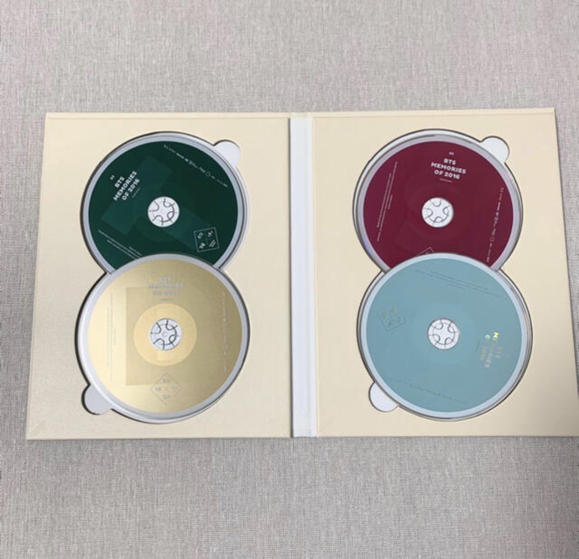 BTS13045559's tweet photo. ✨BTSプレゼント企画

／
BTS  MEMORIES OF 2016 日本語字幕付きDVD(ランダムトレカ付き)プレゼント 💐
＼

🔻応募方法🔻
☑︎@BTS13045559をフォロー
☑︎このツイートをRT

🟥リプライで当選率🔺

🗓4月9日22:00〆

#BTS https://t.co/W6HVHAMYM2