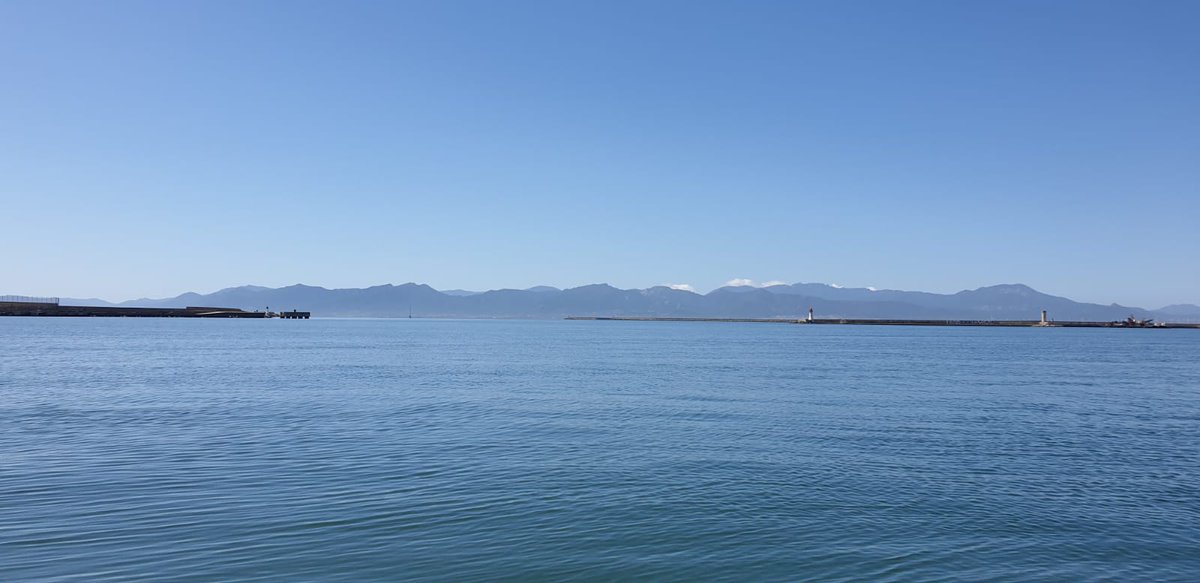 ChiccoMocci's tweet photo. ...poi arrivi tu a mettere ordine e dare una piacevole rinfrescata ai pensieri.

#MISTRAL #Sardegna #Cagliari https://t.co/l9XGk4VBTK