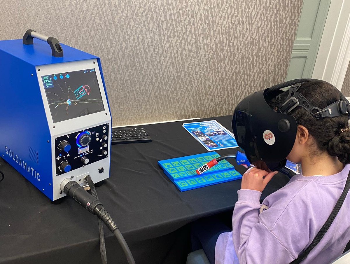 UnipresUK's tweet photo. Day 2 of The Face Of Engineering Festival is a hit! Great to see the younger generations interested in different types of engineering and getting involved! ❤️🛠 #thefaceofengineering https://t.co/qfzUAdEQxE