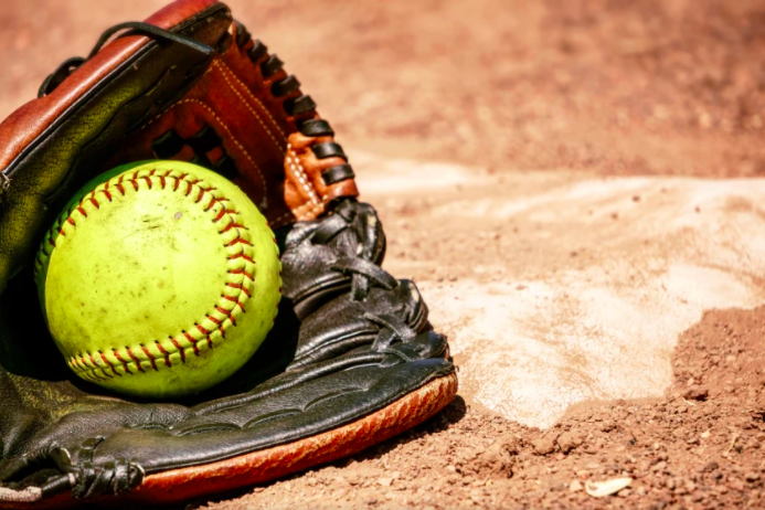 amjets387's tweet photo. AMHS Softball https://t.co/EyRn0BBA8M https://t.co/hw57og5Mem