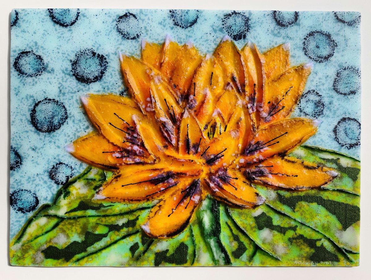 RialMichelle's tweet photo. "Warmth" - my latest fiber reversal fused glass artwork 
#fused #glass #contemporaryart #wallart #art #fusing #flowers https://t.co/vPZOoJKh5P