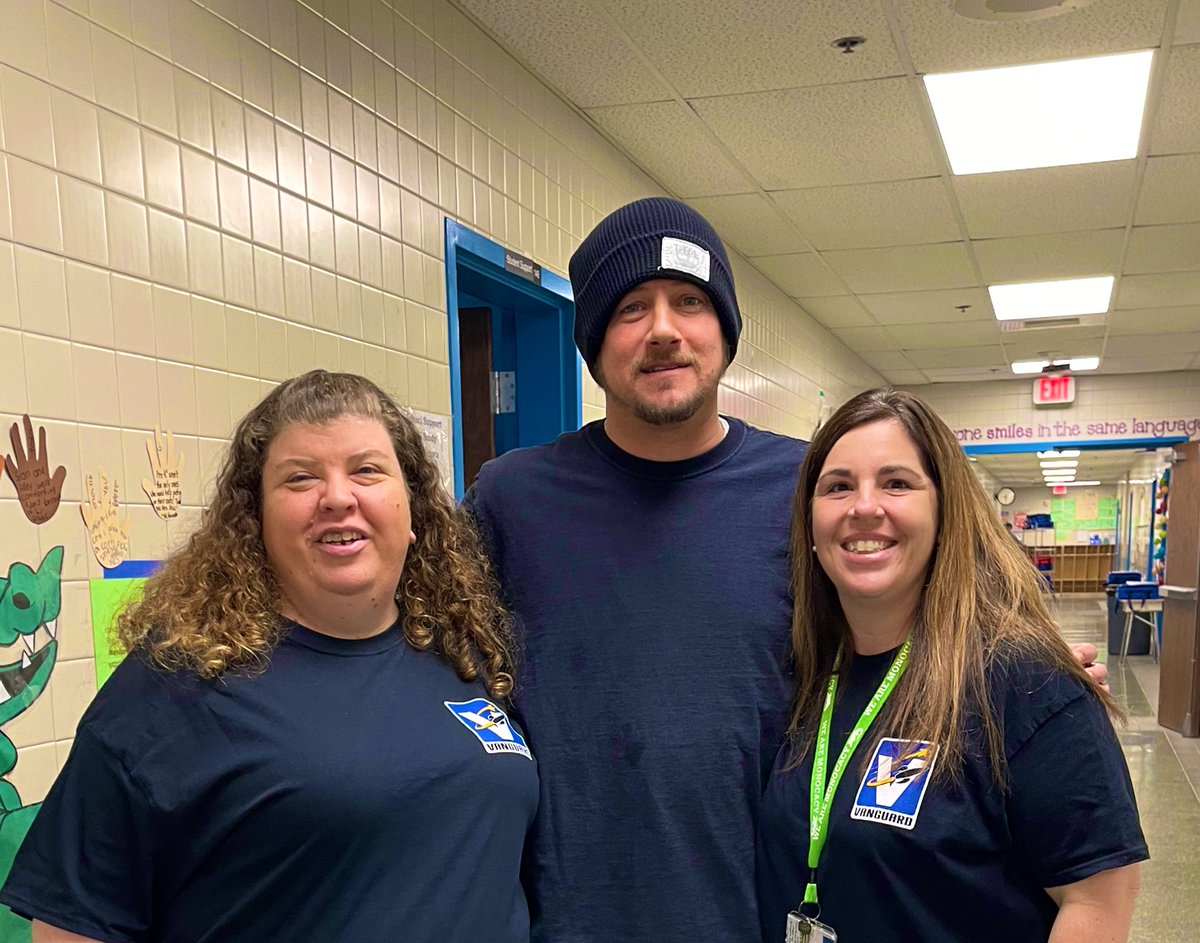 Ms_FogleEL's tweet photo. #FCPSVanguard https://t.co/Dgmem4dO5f