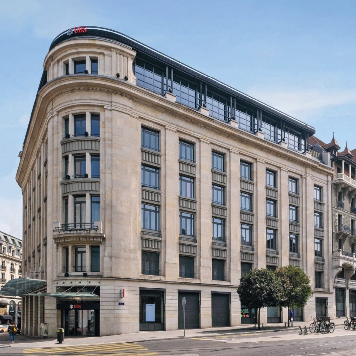 _DSLT_'s tweet photo. L’emblématique Hôtel de Banque a su reconvertir son espace inutilisé en alliant histoire et modernité. Après quelques mois de commercialisation, ils affichent à ce jour un taux d’occupation de 71%. Nous sommes ravis de les accompagner dans leur succès. https://t.co/OKtvSfH4jx