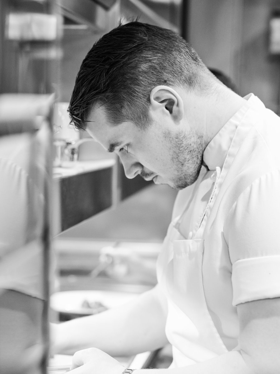 Senior Sous Chef Chris Hopkins preparing the last dish of service with the same level of care as the first

@sofian_msetfi #ormer #ormermayfair #mayfair #mayfairlondon #flemings #mayfairrestaurant