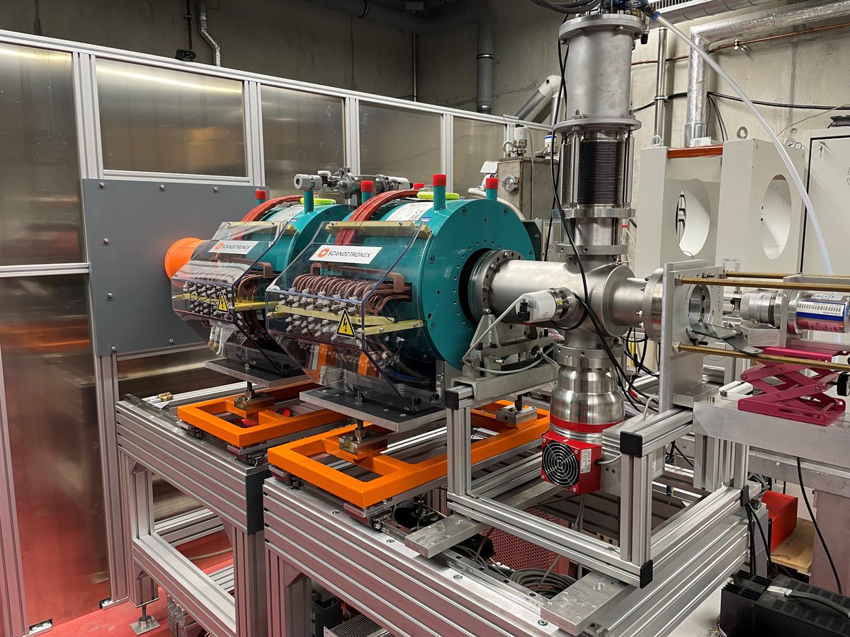 CERN's tweet photo. The spring issue of #AcceleratingNews is out โ๏ธ
In this issue: the latest developments in #lasers, #medical applications and @EU_Commission projects; and reports from recent events.
Find out more: https://t.co/G9CCSiaEDS https://t.co/xgZ9HHgM56