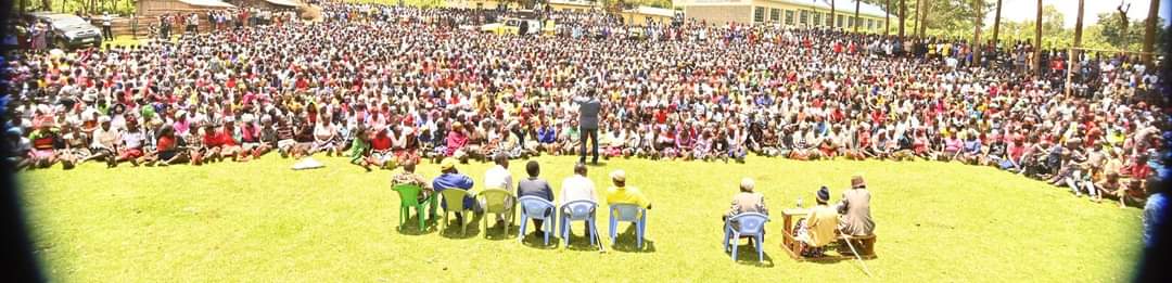 Adey_Stinoh's tweet photo. Kemeloi Maraba #Winchit #UDA #Bottomup #TTTT #TransformingNandi @Araap_Sang for continued Transformation https://t.co/bY0v5JyRCs