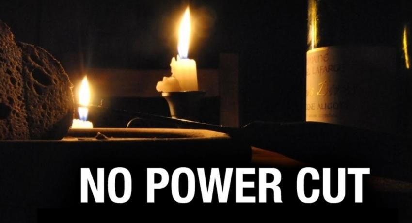 நாடு முழுவதும் ஏப்ரல் 13, 14 மற்றும் 15 இலும் மின்வெட்டு இல்லை (UPDATE)

#NoPowerCut #PowerCutLK #CEB #PUCSL #PublicUtilitiesCommissionOfSriLanka #JanakaRatnayake #SriLanka #LKA #SL

மேலதிக விபரம் >>> thinakaran.lk/node/83224