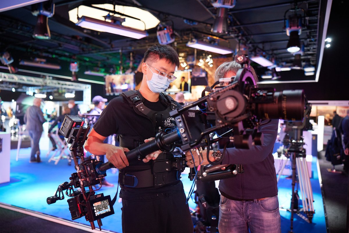 ARRIChannel's tweet photo. Visit ARRI at @BSC_EXPO in London! Come by our booth 323 and check out our latest products, like the brand-new #ARRITRINITY2 & #ARRIARTEMIS2 stabilizers or the #Orbiter with the new #OrbiterDockingRing. See you there ๐
@BSCine @BritishCine #BSCExpo2022 #BSC #BSCExpo #ARRIatBSC https://t.co/rsw2WSVObG