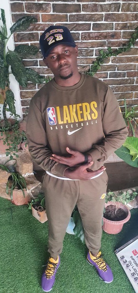 Lakers.com