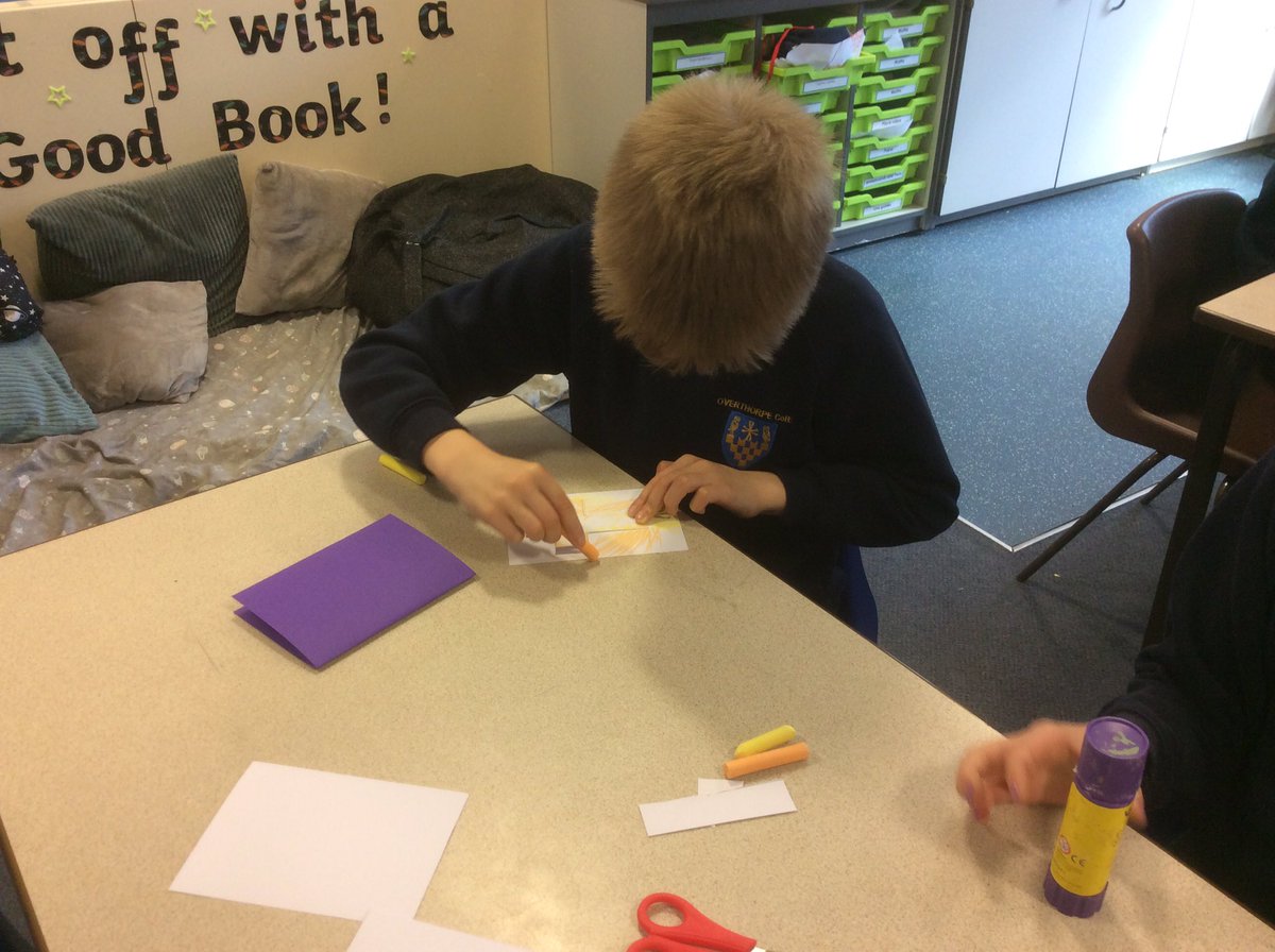 We made cards and buns for Easter to send home for our friends and family. <a href="/Overthorpe_Acad/">Overthorpe C of E</a>