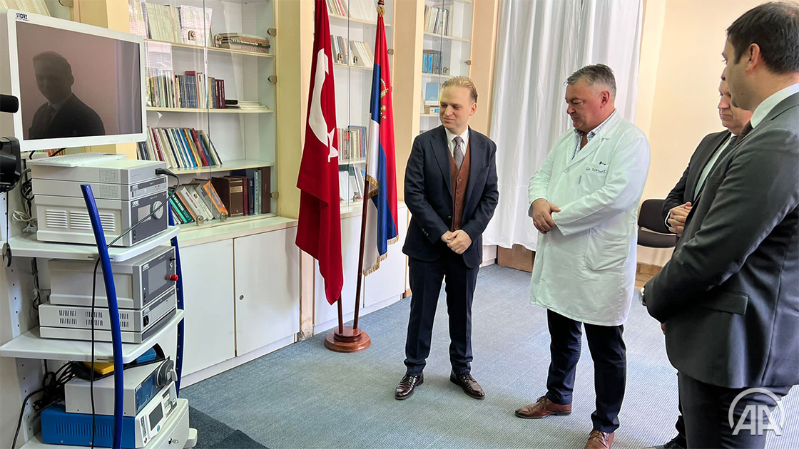 aa_balkans's tweet photo. #Srbija: Ministarstvo zdravlja Turkiye doniralo Opštoj bolnici Priboj laparaskopski aparat https://t.co/eMHgvqnzrF #Priboja #Srbija #Turkiye #BasarBasol https://t.co/xqPGlhOCIB