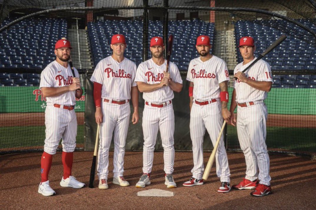 SamStafff's tweet photo. This right here, is the current definition for “Smash Bros”

#SmashTheBell #Phillies https://t.co/udJfa93X4Z