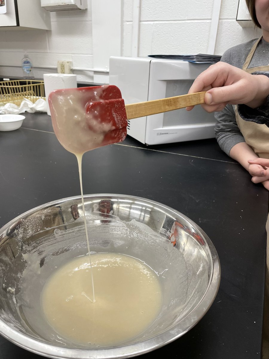 ClarkDanalyn's tweet photo. Fortune cookie Friday.  Did you know the origin is really Japanese?  The crunch, the flavor, the fortune!!!!  #betterthanstorebought. #wearemadison. #madison212culinary. https://t.co/5kj3j3hsVX