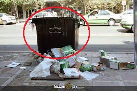 Shahabkeyvan's tweet photo. ما واقعا نیاز به فرهنگ سازی داریم
از بی فرهنگی محض هست که مردم زباله رو داخلِ سطلِ زباله نمیندازن
یه ذره اونورتره دیگه عزیز جان https://t.co/VPHRIyfrU0