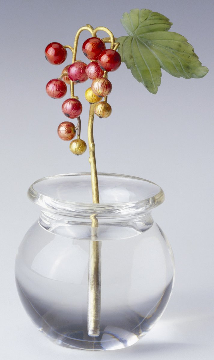 Recurrant by Fabergé, 1900. Rock crystal, gold, enamel, nephrite. Royal Collection.