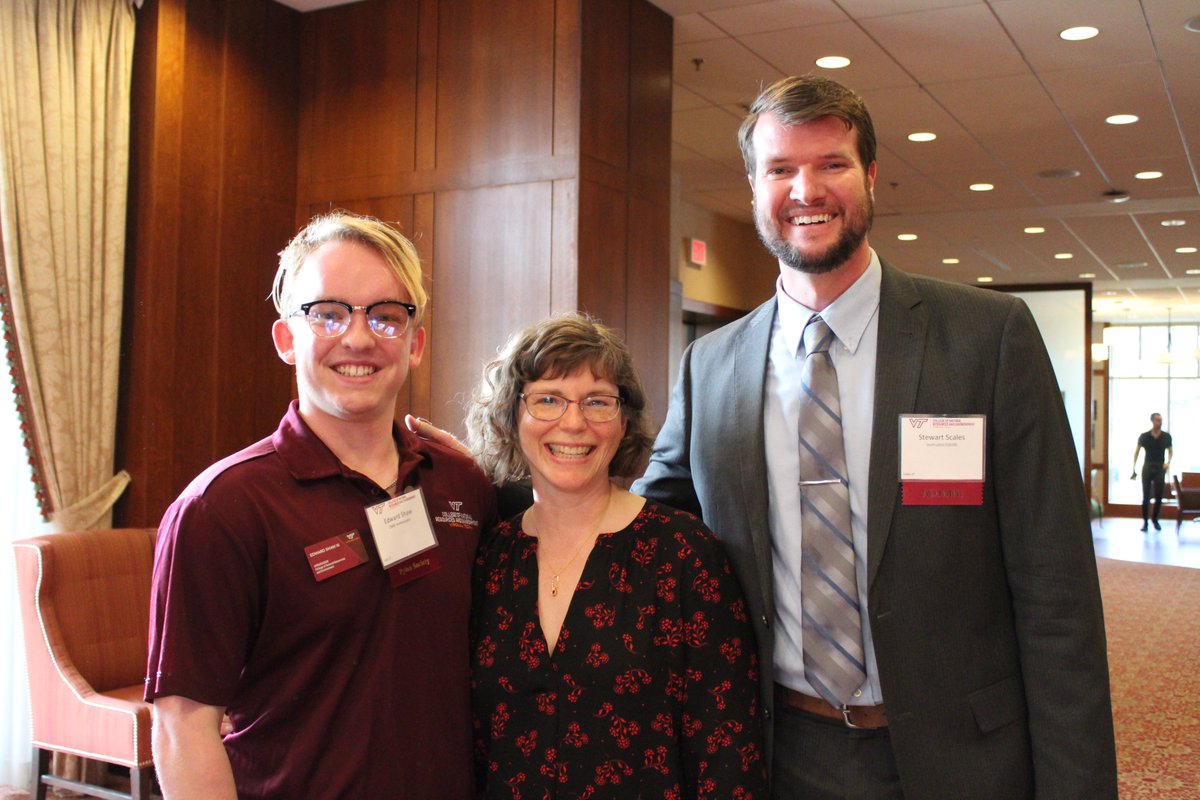 Congratulations to the 2022 CNRE student, faculty, and staff recognized at last night's Awards and Scholarship Celebration! Many thanks also to the donors who support our scholarship students. More photos are at bit.ly/3xbV16A. <a href="/vt_fishwild/">VT FISHWILD</a> <a href="/VTFREC/">VT FREC</a> <a href="/sustainbiomtrls/">vtsbio</a>