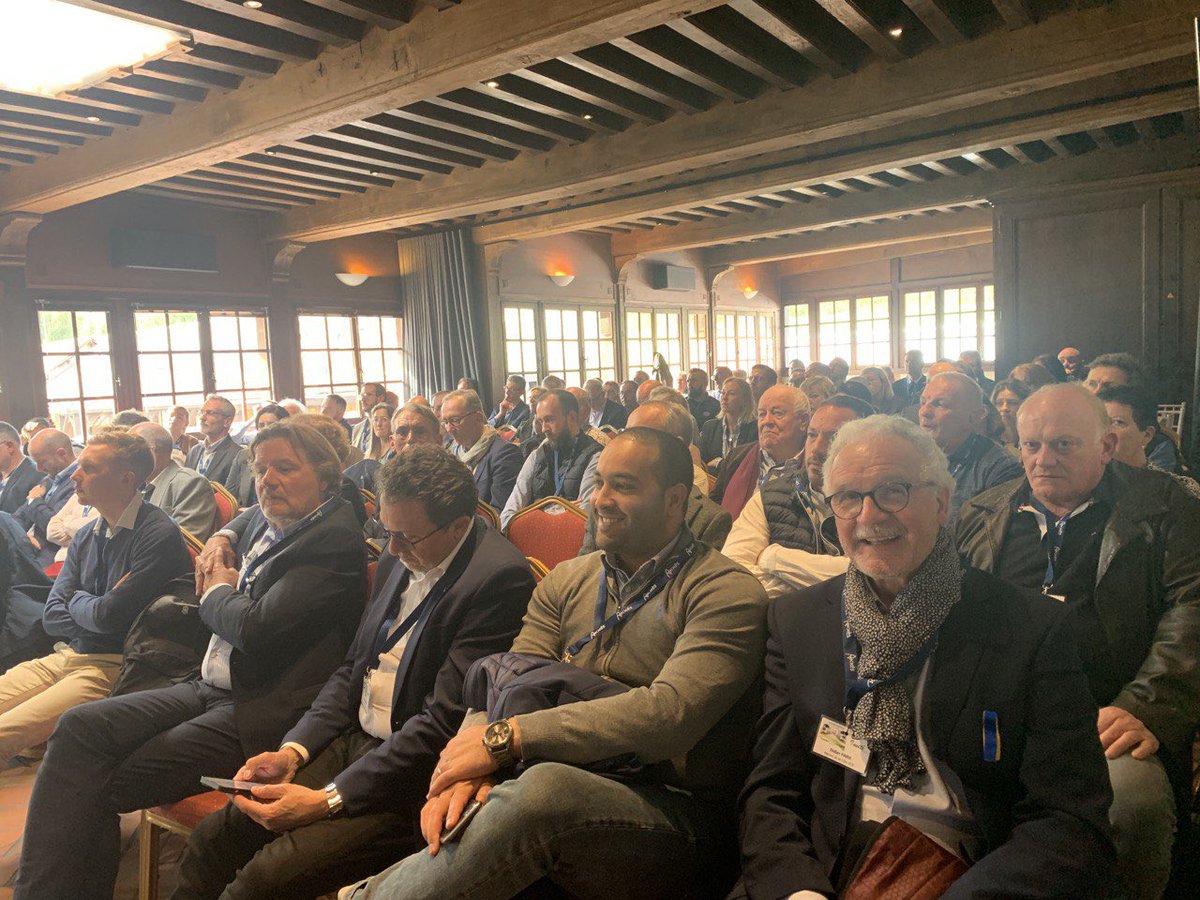 Beaucoup d’énergie au congrès de la #Fédération #Nationale du #Transport #Routier à Nuits, avec son président régional Sylvain Baudry. 
👉 Bravo pour la recherche permanente d’adaptation dans un contexte délicat.